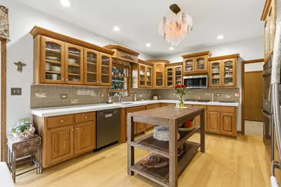 8304 Queen Victoria Lane, Tinley Park, IL 60477 - Photo 11