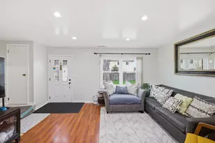 1543 McKool Ave, Streamwood, IL 60107 - Photo 13