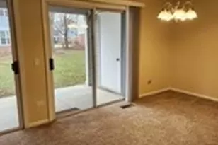 1403 Plum Ct, Mount Prospect, IL 60056 - Photo 3