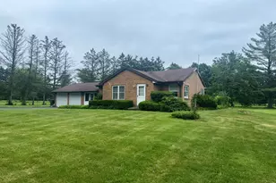 1270 Benson Ln, Green Oaks, IL 60048 - Photo 15