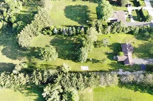 1270 Benson Ln, Green Oaks, IL 60048 - Photo 17