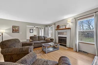 43 Thicket Lane, South Beloit, IL 61080 - Photo 3