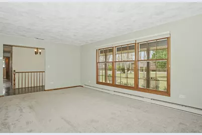 38679 N Pine Grove Avenue, Wadsworth, IL 60083 - Photo 5