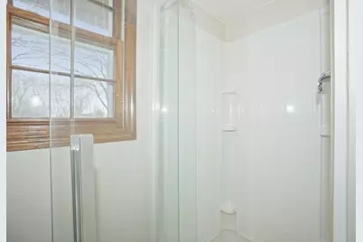 38679 N Pine Grove Avenue, Wadsworth, IL 60083 - Photo 15