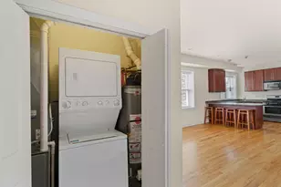 1432 N Maplewood Ave, Chicago, IL 60622 - Photo 13