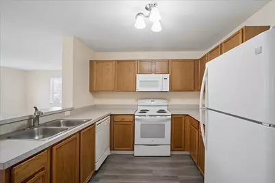 101 Silverstone Drive #101, Carpentersville, IL 60110 - Photo 7