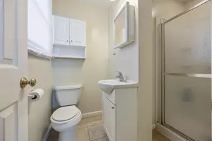 [Address not provided], Carol Stream, IL 60188 - Photo 15