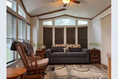 17-185 Woodhaven Lakes, Sublette, IL 61367 - Photo 5