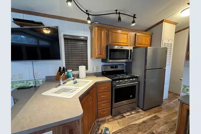 17-185 Woodhaven Lakes, Sublette, IL 61367 - Photo 9