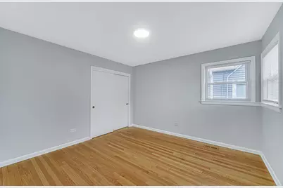 2219 N 74th Court, Elmwood Park, IL 60707 - Photo 15