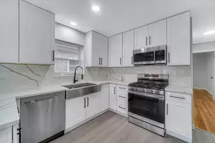 2219 N 74th Ct, Elmwood Park, IL 60707 - Photo 5