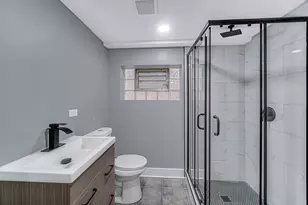 2219 N 74th Ct, Elmwood Park, IL 60707 - Photo 9