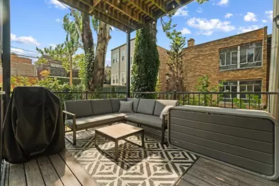 1849 W Superior Street #1, Chicago, IL 60622 - Photo 13