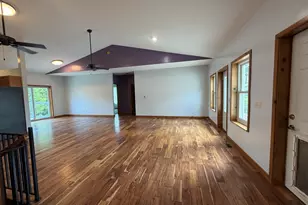 18760 Hillside Rd, Morrison, IL 61270 - Photo 9