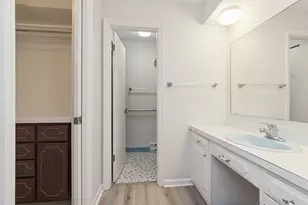 3001 Heritage Dr, Joliet, IL 60435 - Photo 19