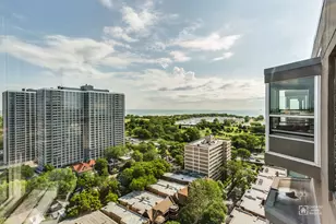 720 W Gordon Terrace, Chicago, IL 60613 - Photo 17