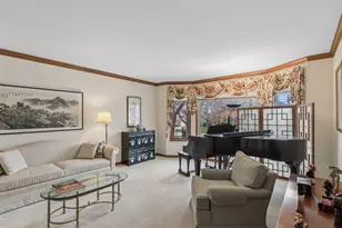 1204 Kristin Dr, Libertyville, IL 60048 - Photo 3