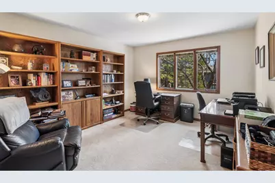 1204 Kristin Drive, Libertyville, IL 60048 - Photo 7