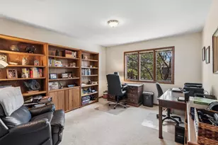 1204 Kristin Dr, Libertyville, IL 60048 - Photo 7