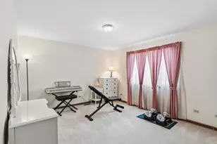 1204 Kristin Dr, Libertyville, IL 60048 - Photo 13