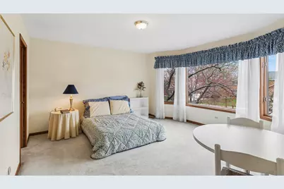 1204 Kristin Drive, Libertyville, IL 60048 - Photo 15