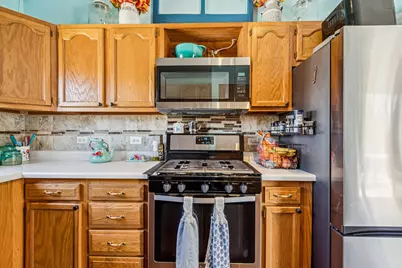 43144 N Lake Avenue, Antioch, IL 60002 - Photo 9