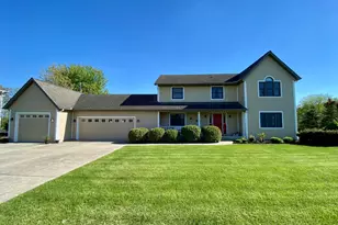 1221 S Fox Run Dr, Seneca, IL 61360 - Photo 1