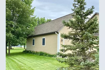 1221 S Fox Run Drive, Seneca, IL 61360 - Photo 3