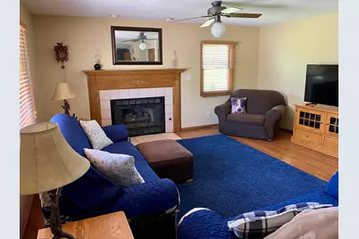 1221 S Fox Run Drive, Seneca, IL 61360 - Photo 13