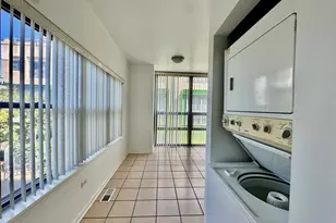 2237 S Stewart Ave, Chicago, IL 60616 - Photo 11