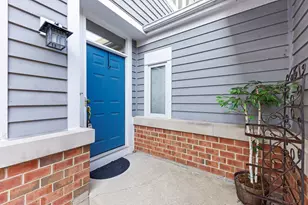 17 Mashie Ct, Woodridge, IL 60517 - Photo 3