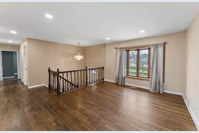 643 Armitage Avenue, Glendale Heights, IL 60139 - Photo 3