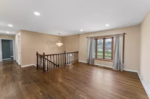 643 Armitage Ave, Glendale Heights, IL 60139 - Photo 3