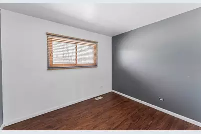 643 Armitage Avenue, Glendale Heights, IL 60139 - Photo 9