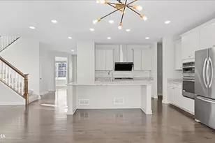 5020 Christa Ct, Naperville, IL 60564 - Photo 5