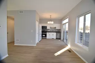 751 Zachary Dr, Romeoville, IL 60446 - Photo 3