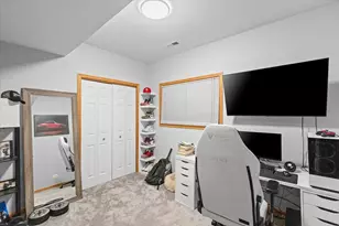 2033 W Huron St, Chicago, IL 60612 - Photo 5