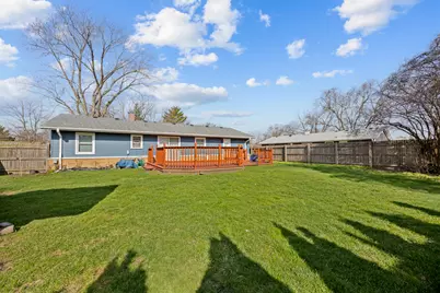 1241 Aspen Lane, Elk Grove Village, IL 60007 - Photo 19