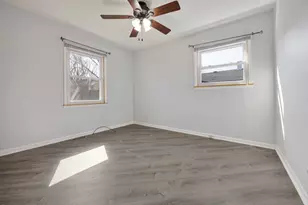 1241 Aspen Ln, Elk Grove Village, IL 60007 - Photo 13