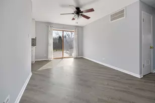 1241 Aspen Ln, Elk Grove Village, IL 60007 - Photo 5