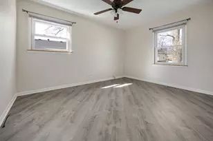 1241 Aspen Ln, Elk Grove Village, IL 60007 - Photo 11