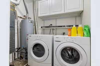 1055 Hampton Harbor Harbor #1055, Schaumburg, IL 60193 - Photo 13