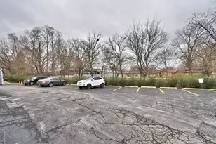 18855 Burnham Ave, Lansing, IL 60438 - Photo 25