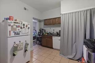 4002 N Southport Ave, Chicago, IL 60613 - Photo 3