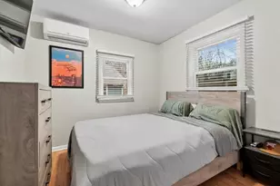 2016 Sunnyside Beach Dr, Johnsburg, IL 60051 - Photo 7