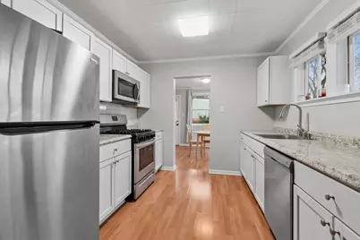 2016 Sunnyside Beach Drive, Johnsburg, IL 60051 - Photo 3