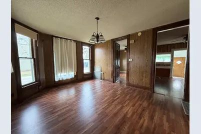 112 E Main Street, Oak Lawn, IL 61943 - Photo 5