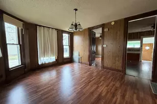 112 E Main St, Oak Lawn, IL 61943 - Photo 5