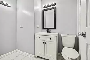 5219 Laramie Ct, Oak Forest, IL 60452 - Photo 15