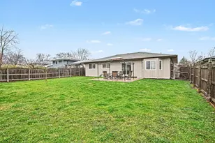 5219 Laramie Ct, Oak Forest, IL 60452 - Photo 3